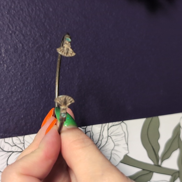 Stamped Sterling Silver Lotus Bracelet - Picture 9 of 11